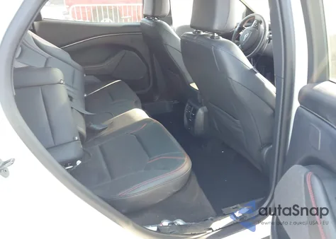 2025 Ford Mustang Mach-E Premium z USA, uszkodzony, nr VIN 3FMTK3SU6SMA01674